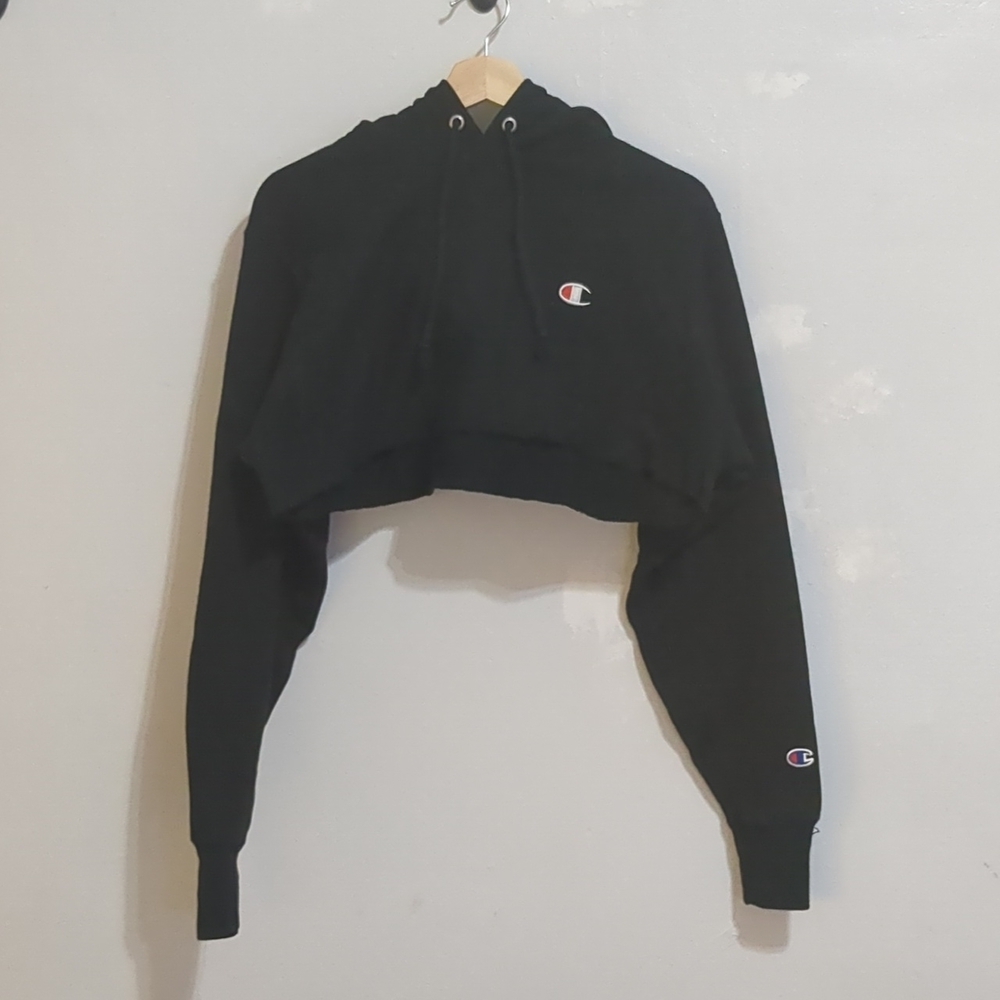 Champion crop sweater